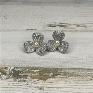 Vintage CIRO Crystal Flower Stud Earrings with Pearl Center.